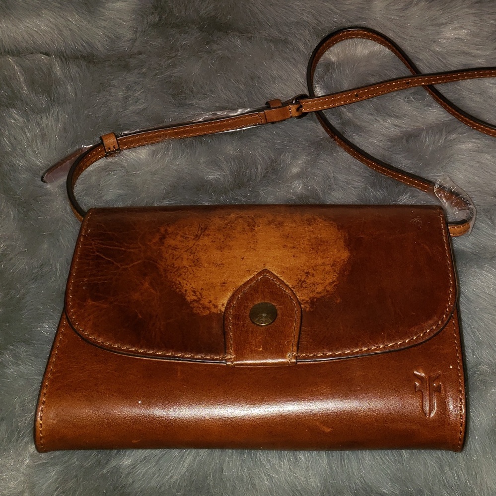 BROWN FRYE MELISSA WALLET CROSSBODY